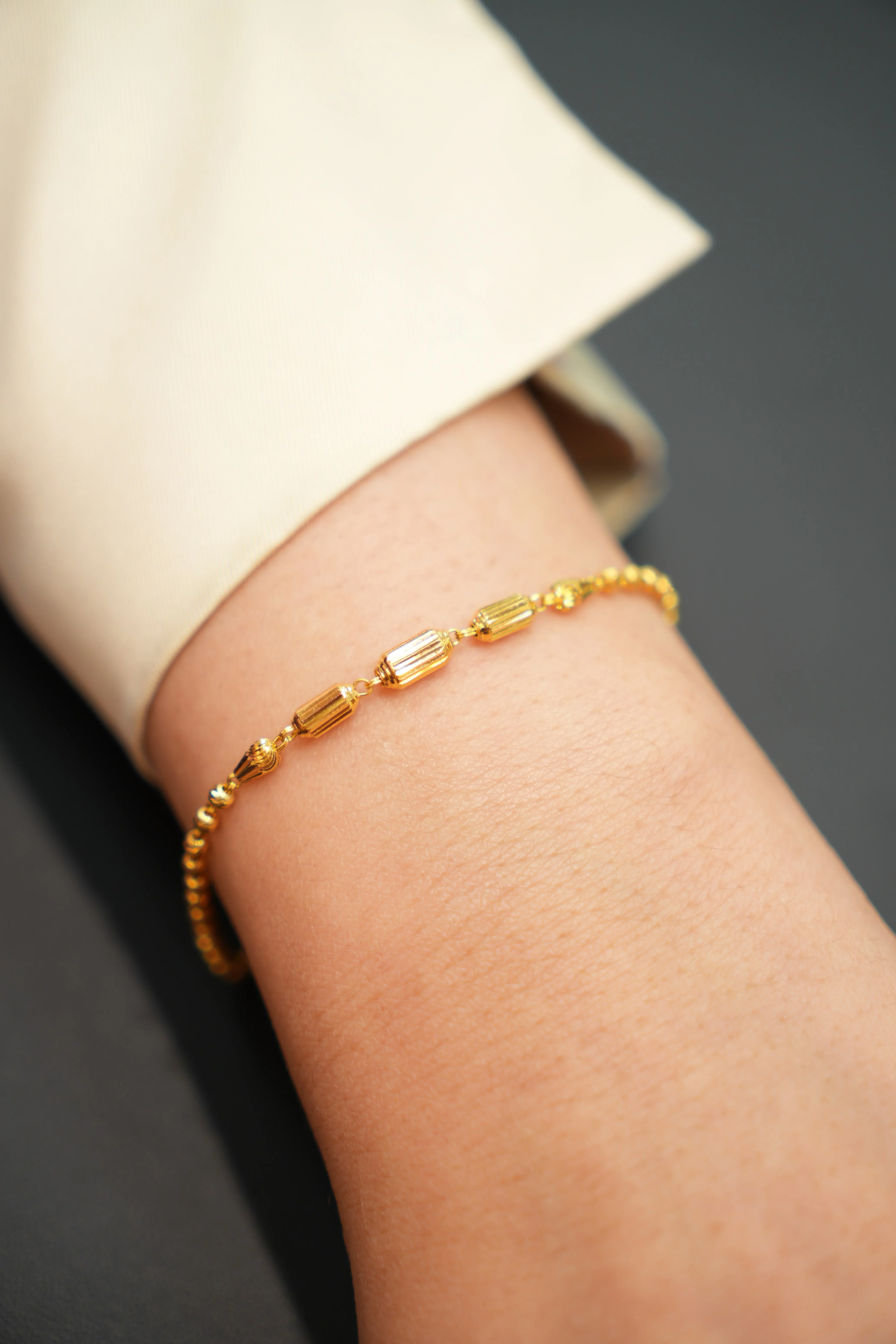 22k Gold Bracelet - Image 2