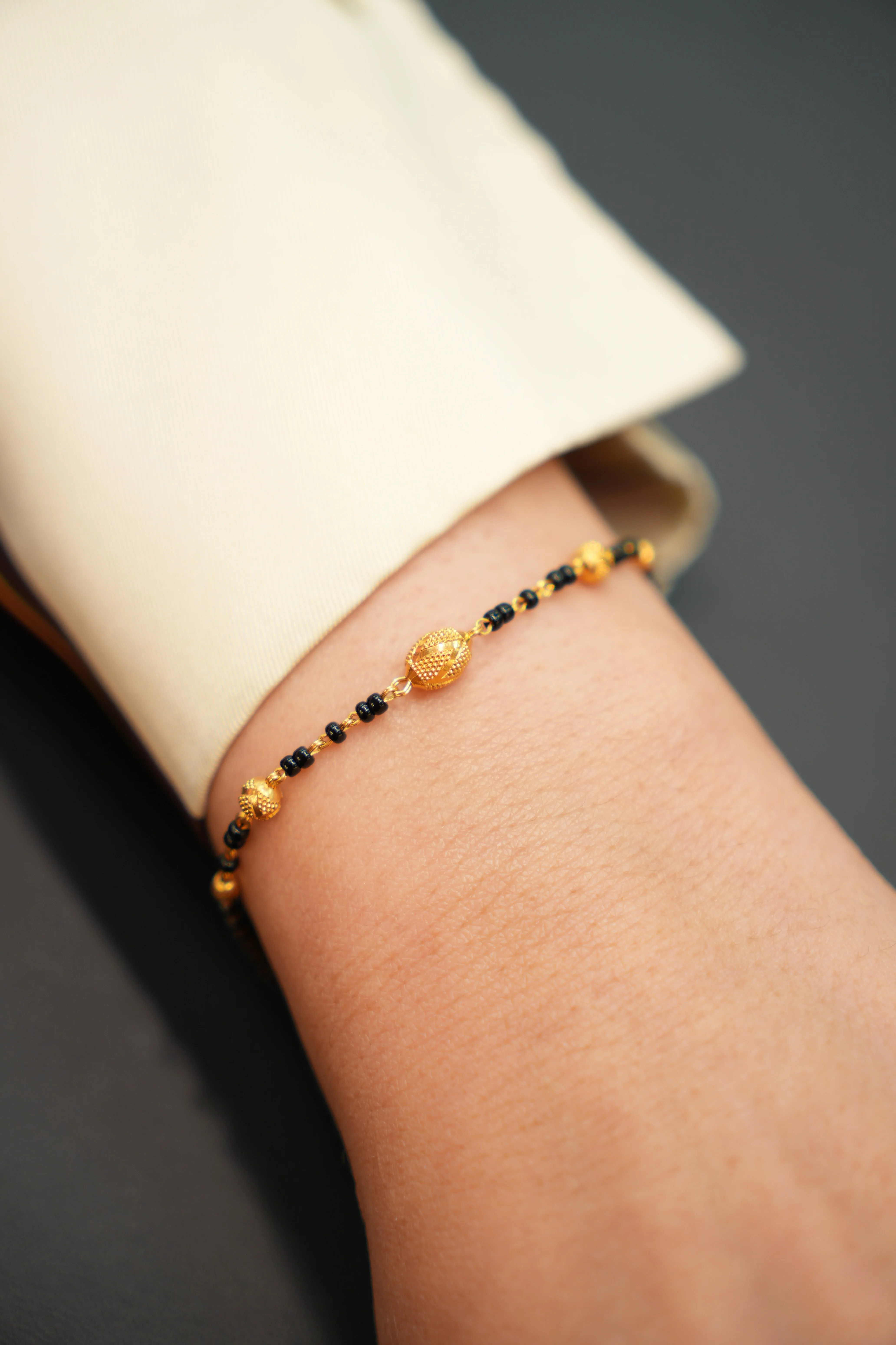 22k Gold Bracelet - Image 2