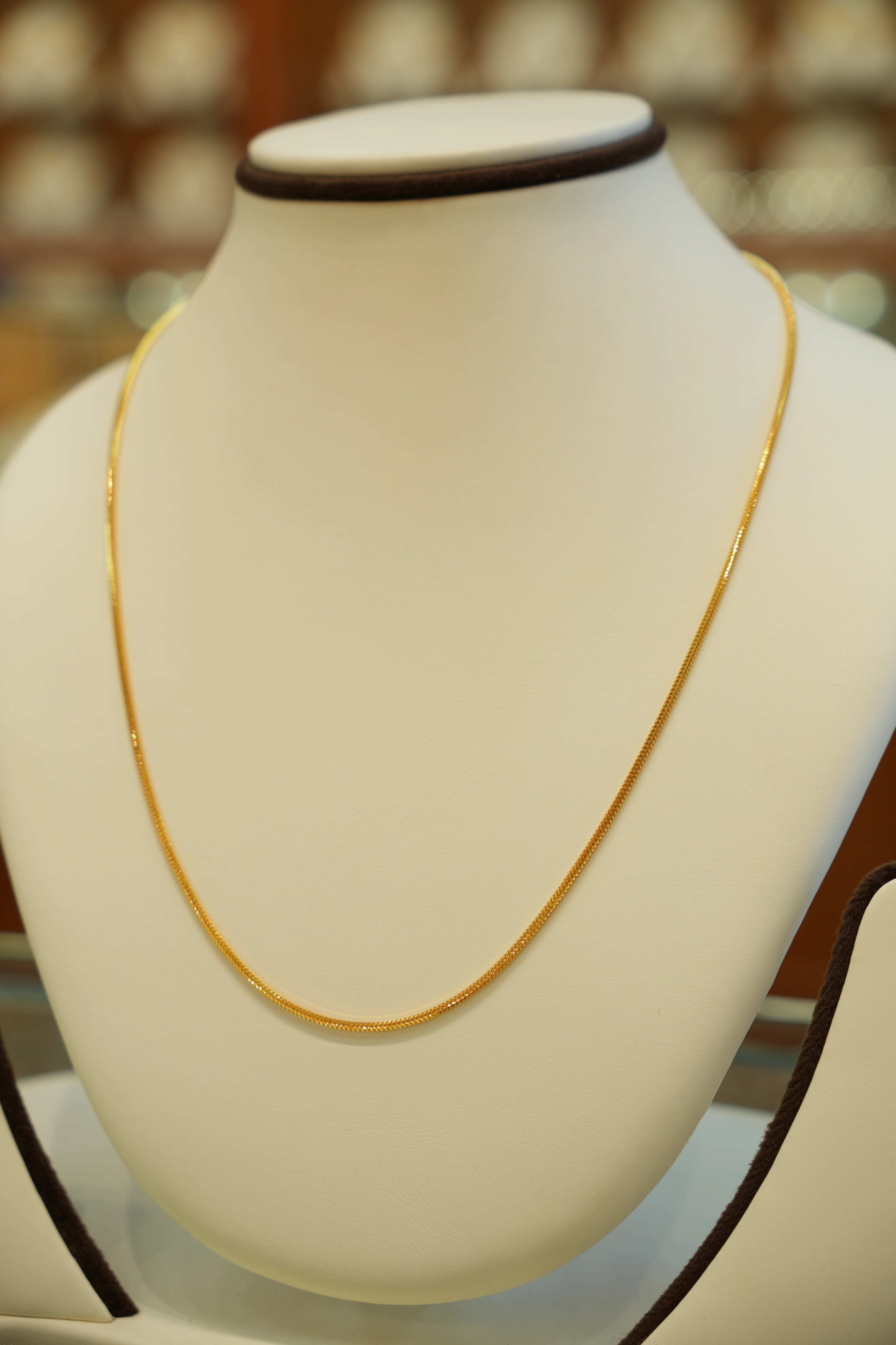 22K Gold Chain (18 Inches) - Image 2
