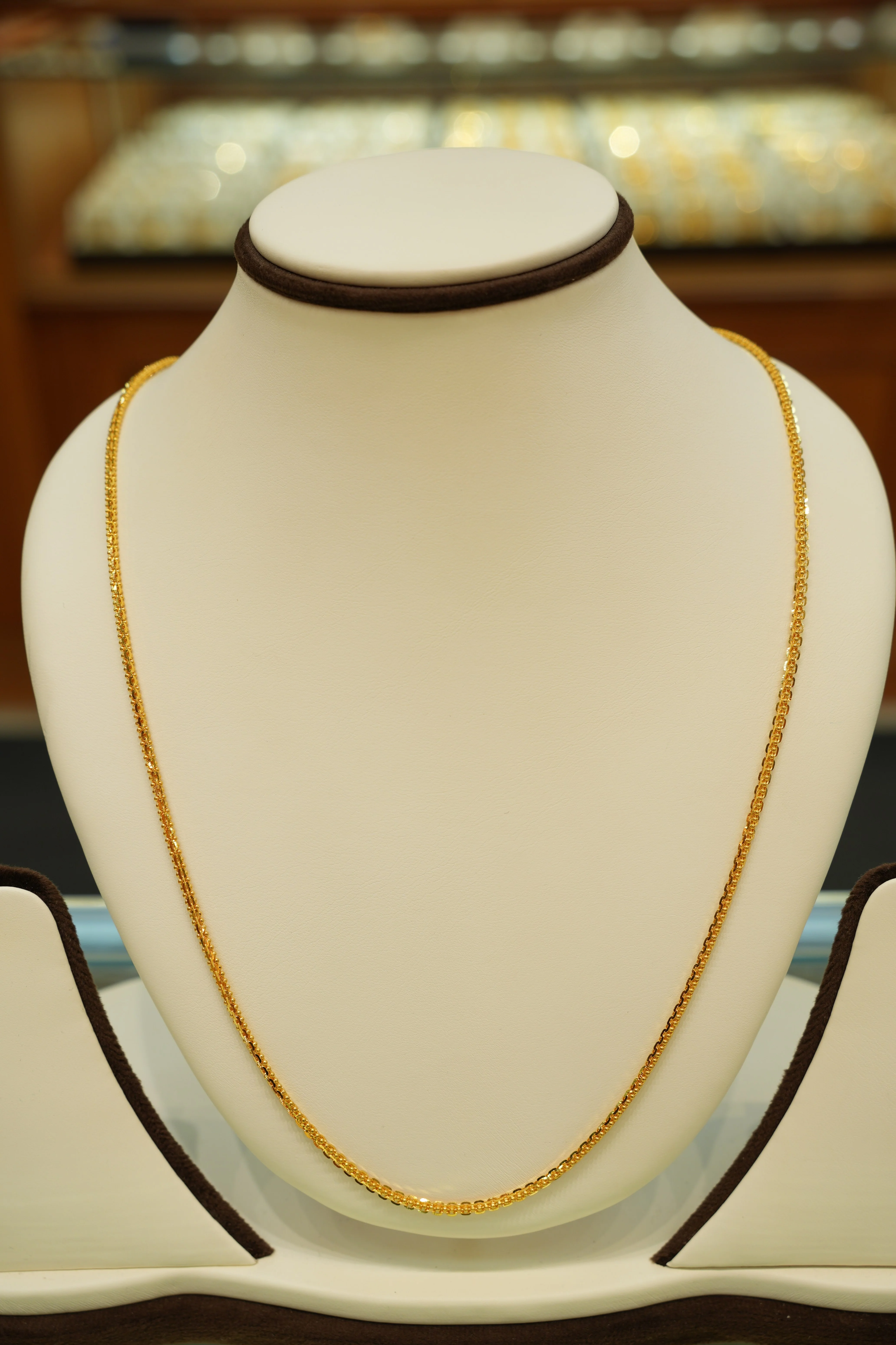 22K Gold Men's Chain (22 Inches) - Image 2