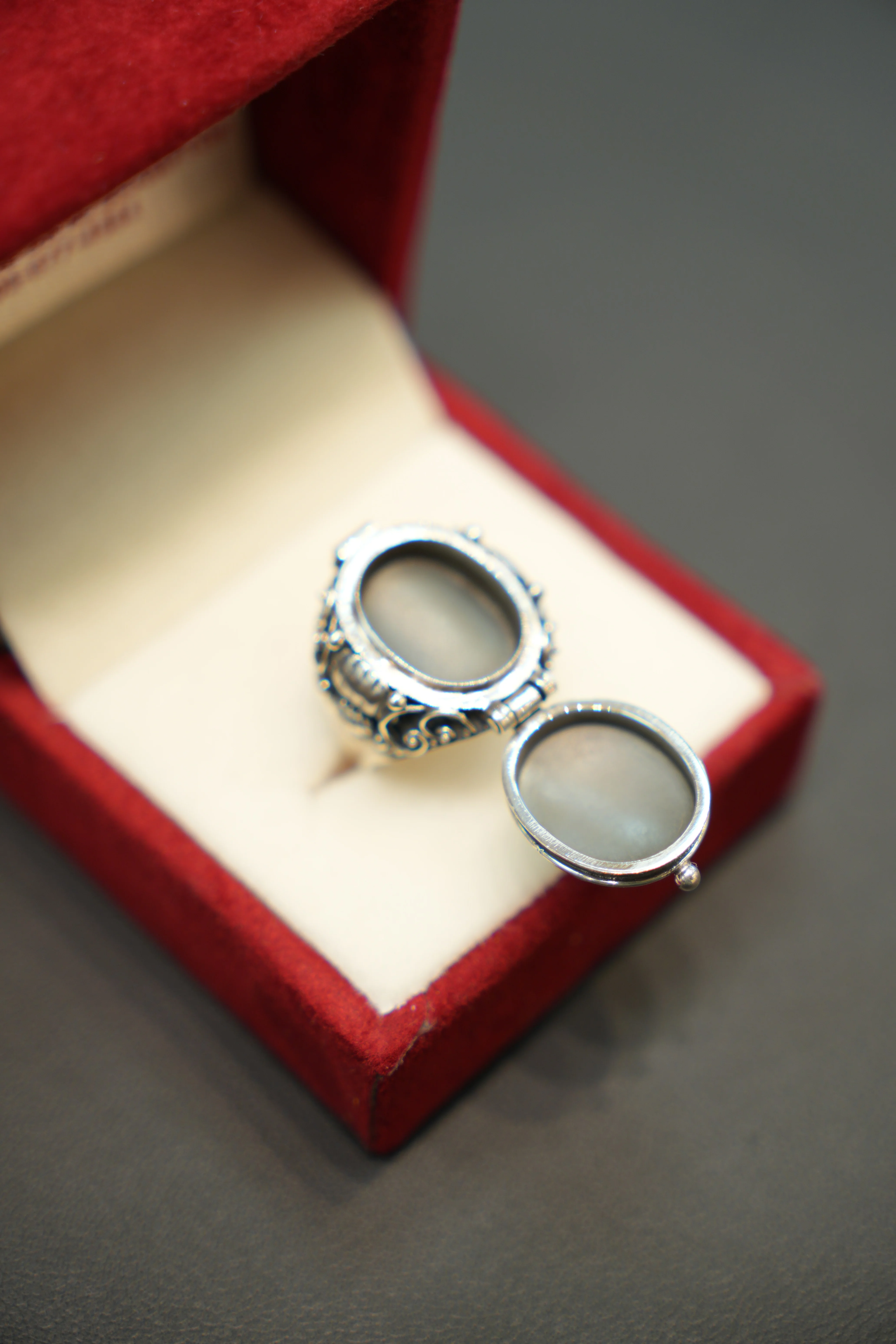Openable Silver Ring - Image 4